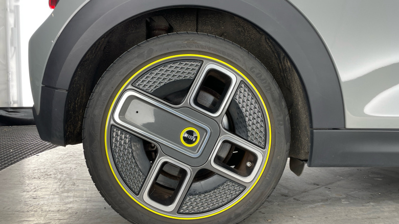 MINI Hatchback 135kW Cooper S Level 1 33kWh 3dr Auto Electric Hatchback